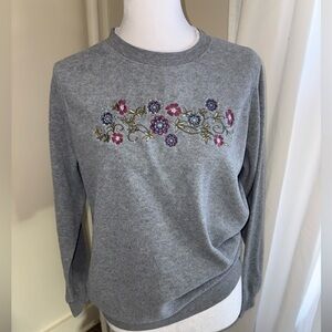 Vintage Gray Floral Embroidered Women's Sweater